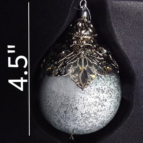 Trimsetter Christmas Ornaments Blown Glass Round Brushed Silver Fancy Gems NIB - Picture 5 of 9